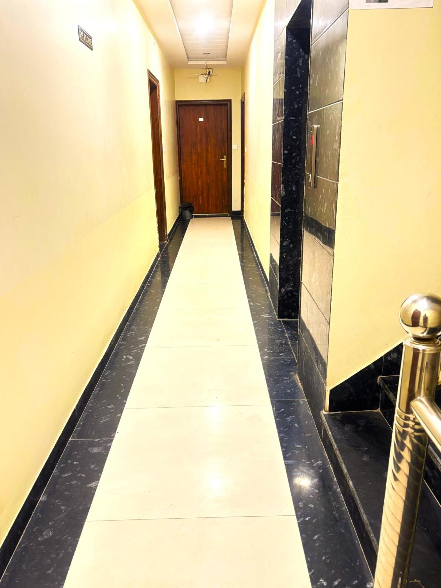 Hotel Hari Inn Jaipur Buitenkant foto