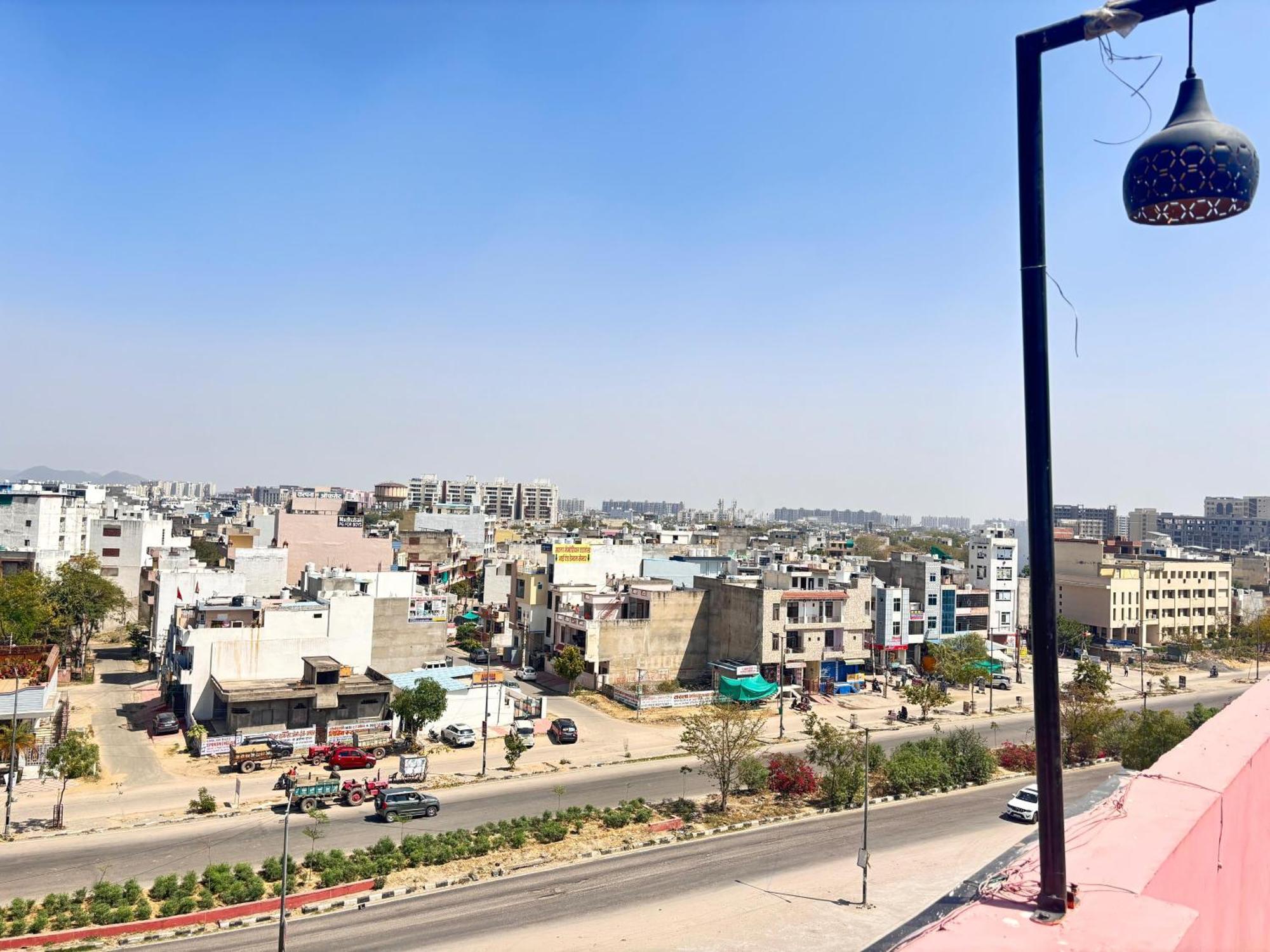 Hotel Hari Inn Jaipur Buitenkant foto