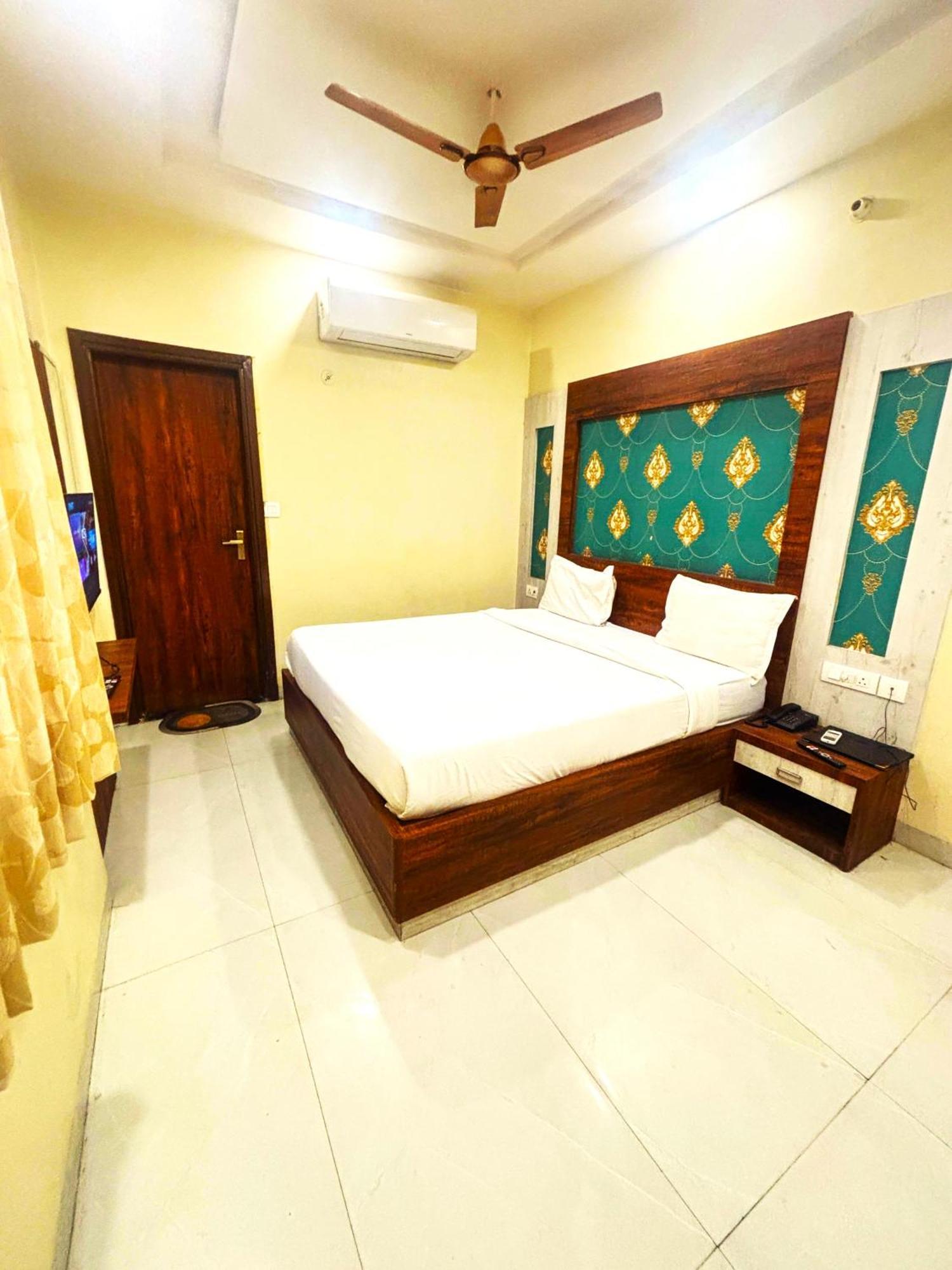 Hotel Hari Inn Jaipur Buitenkant foto
