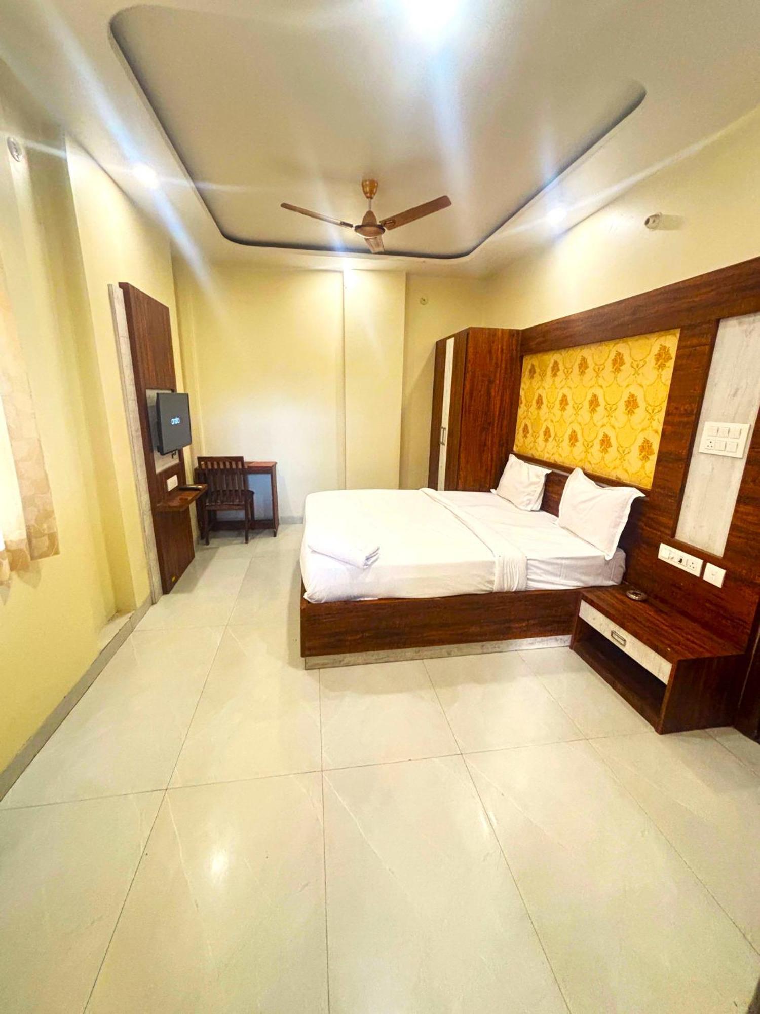 Hotel Hari Inn Jaipur Buitenkant foto