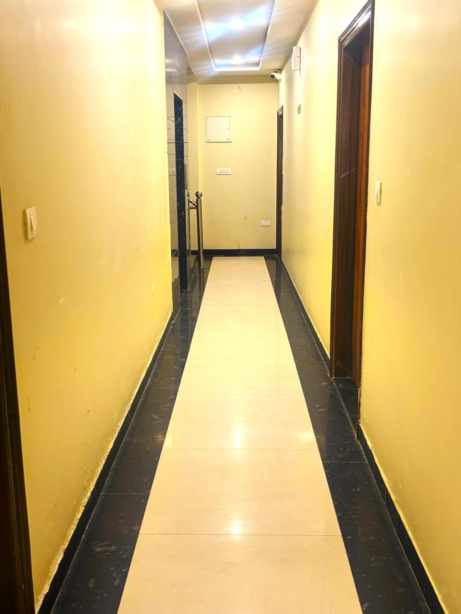Hotel Hari Inn Jaipur Buitenkant foto